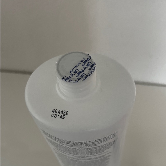 New System 4 Cleanser Shampoo by Nioxin for Unisex /1L/33.8 oz Shampoo - Picture 9 of 10